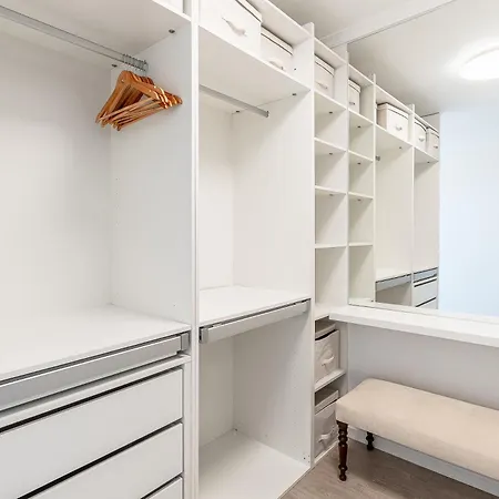 Topaz Scape Garajau Madeira By Grm