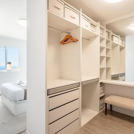 Topaz Scape Garajau Madeira By Grm