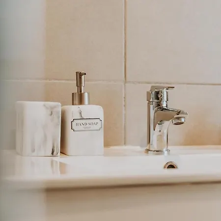 Apartment Topaz Scape Garajau Madeira By Grm