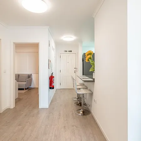 Apartment Topaz Scape Garajau Madeira By Grm *